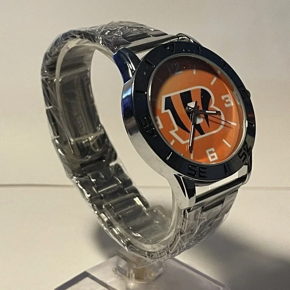 CINCINNATI BENGALS NFL Team Logo Men's Stainless-Steel Silver Analog Watch NEW
